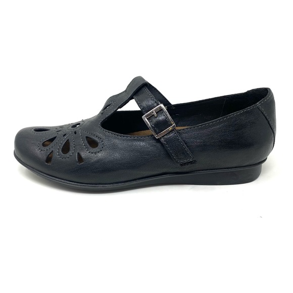 Taos Footwear Shoes Taos Footwear Garden Black Leather Poshmark